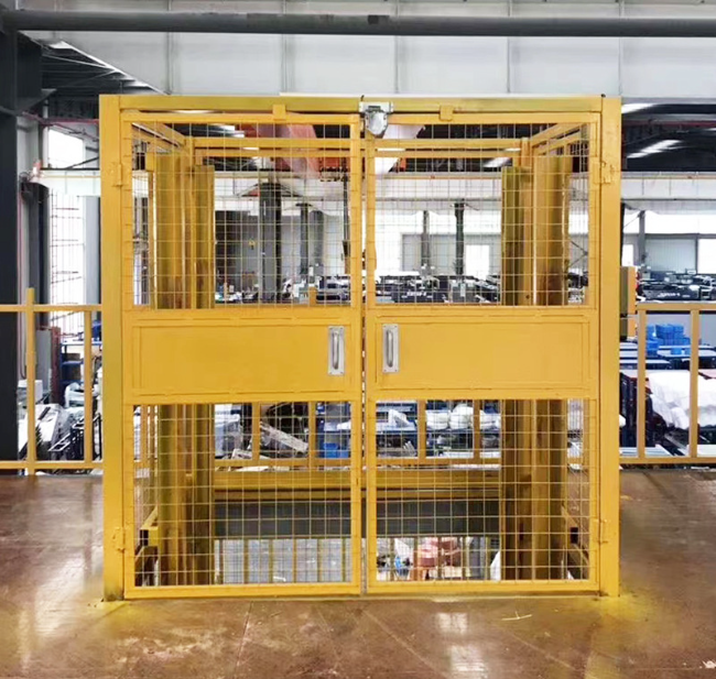 常州智能导轨式升降机亮相